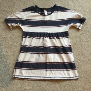 EUC Tea Collection Girls white and navy blue striped shirt size 10